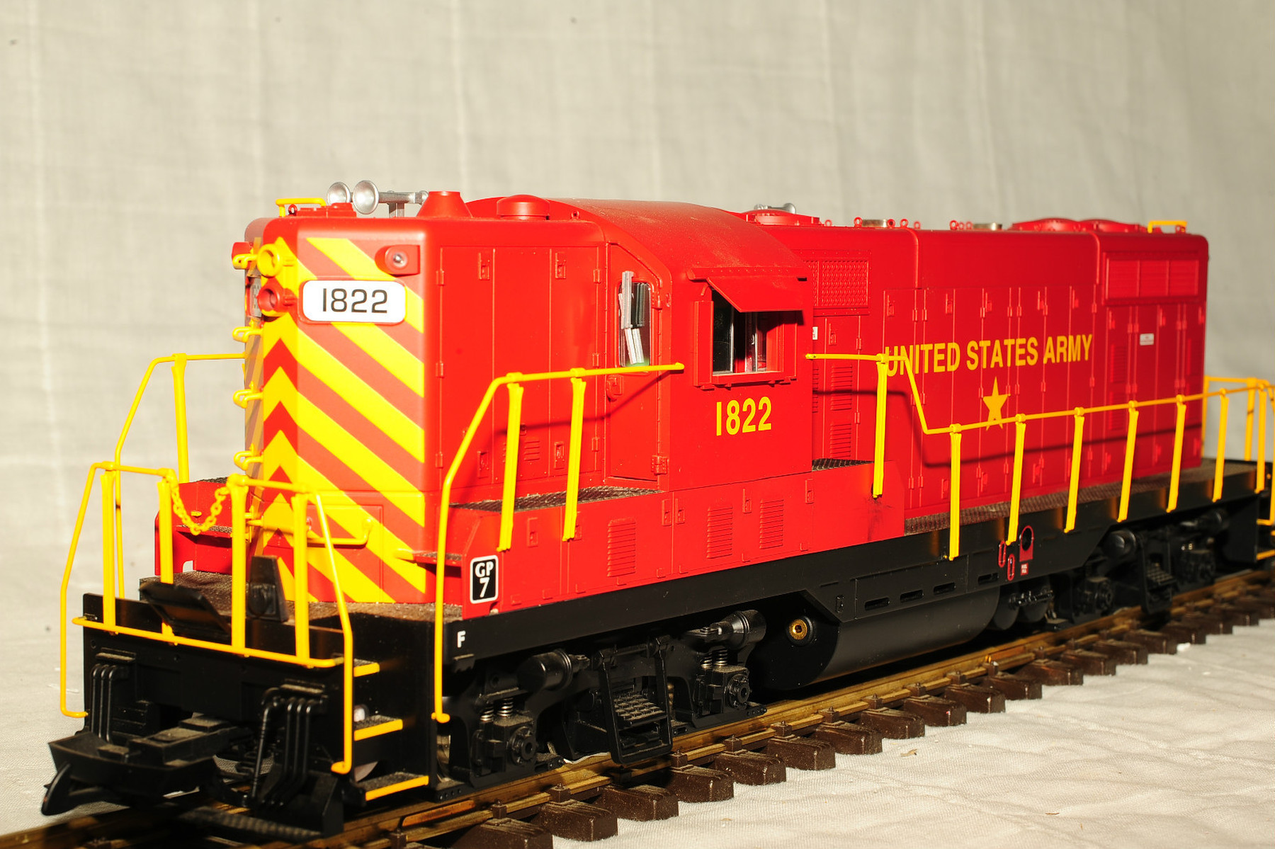 R22131 US Army #1822