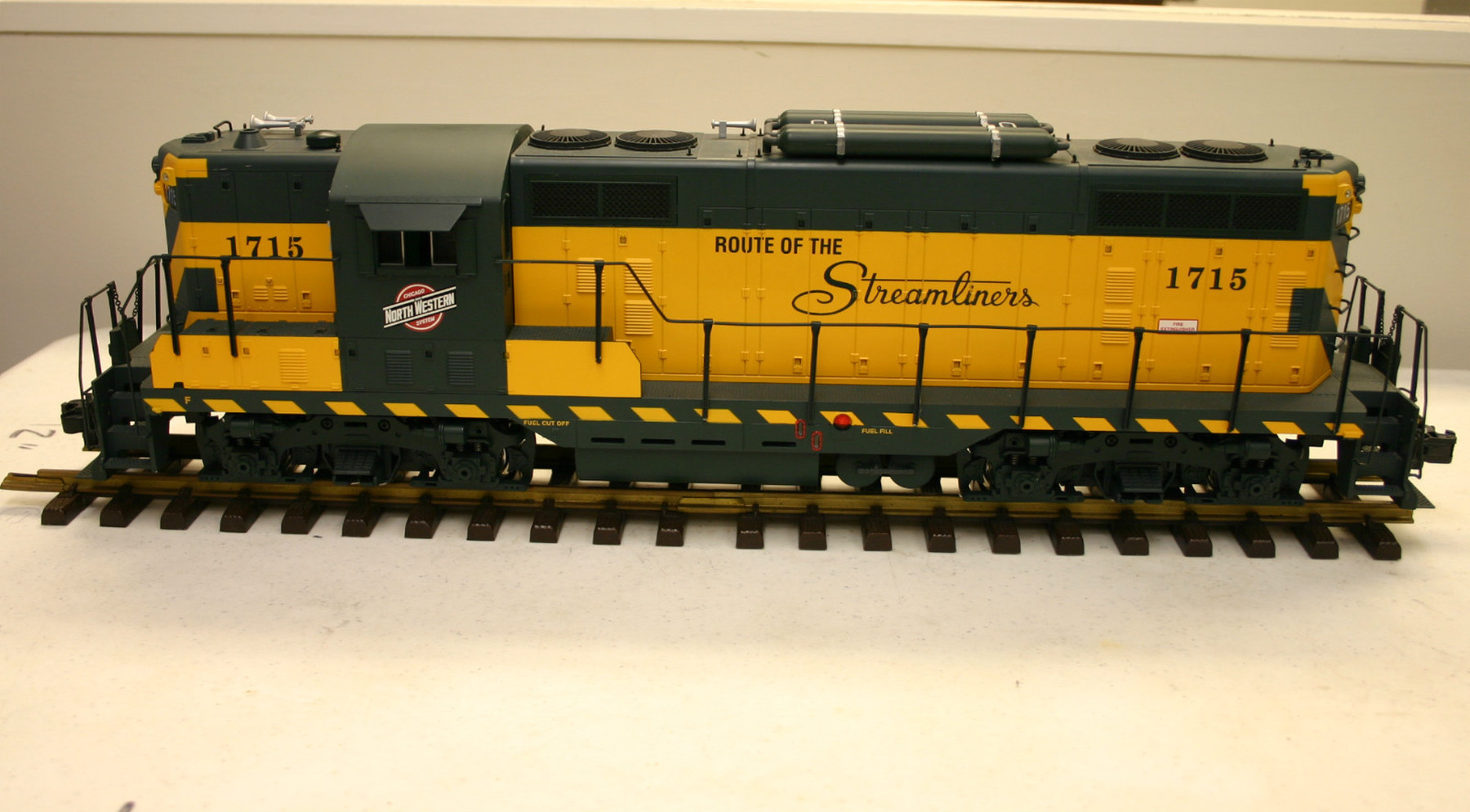 R22104 Chicago & North Western #1715