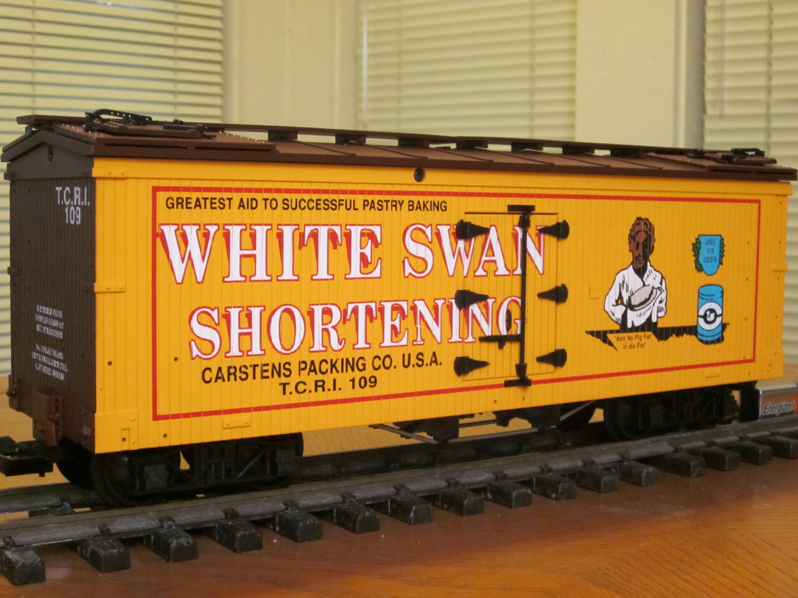 R16011 White Swan Shortening TCRI 109