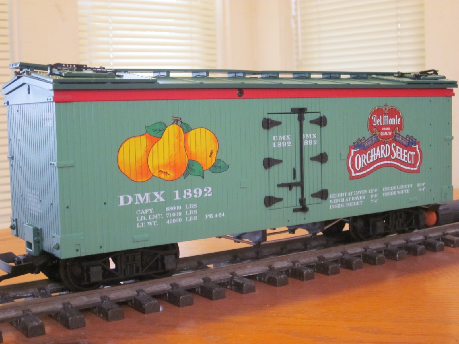 R16261 DelMonte Orchard Select DMX 1892