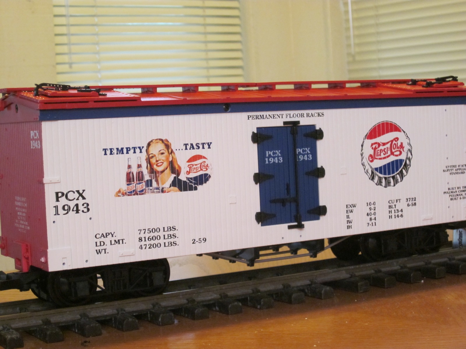 R16127 Pepsi 1943 (Tempty Tasty) PCX 1943