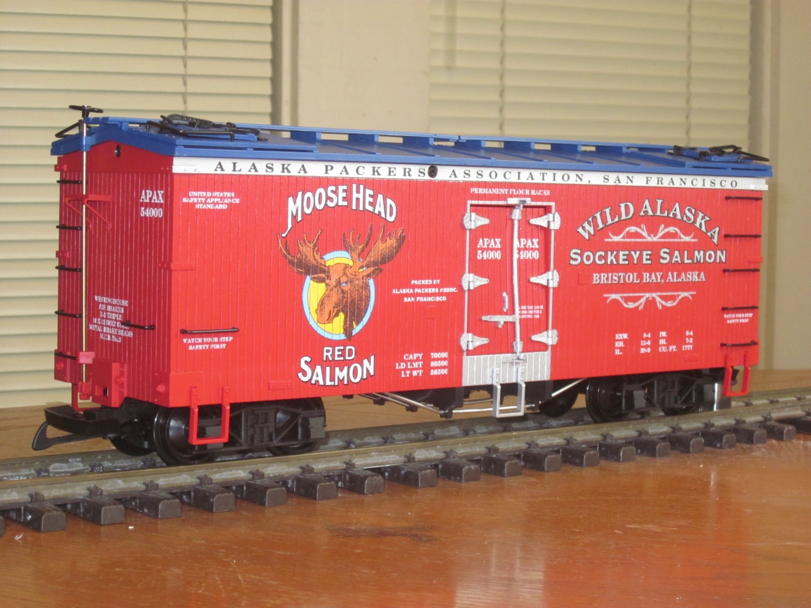 R16463 Moosehead Red Salmon #APAX 54000