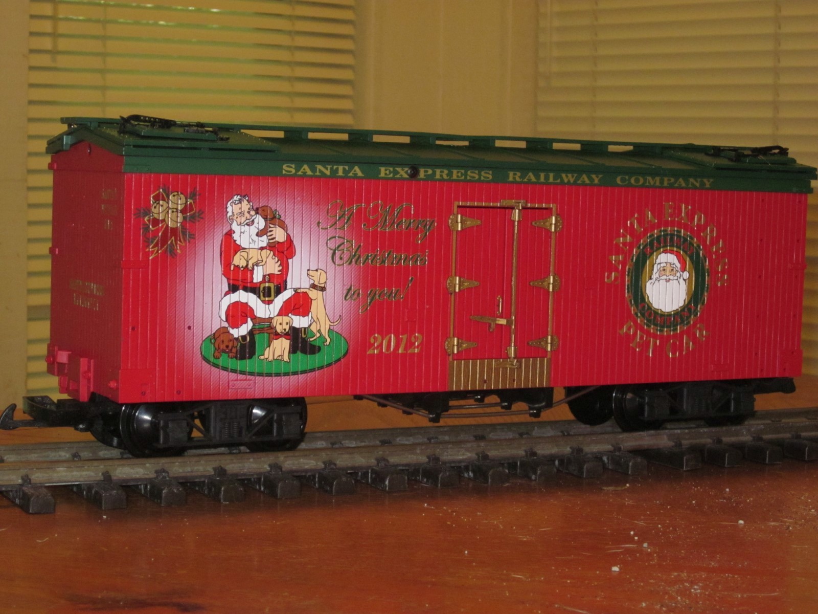 2012 Annual Christmas R13030