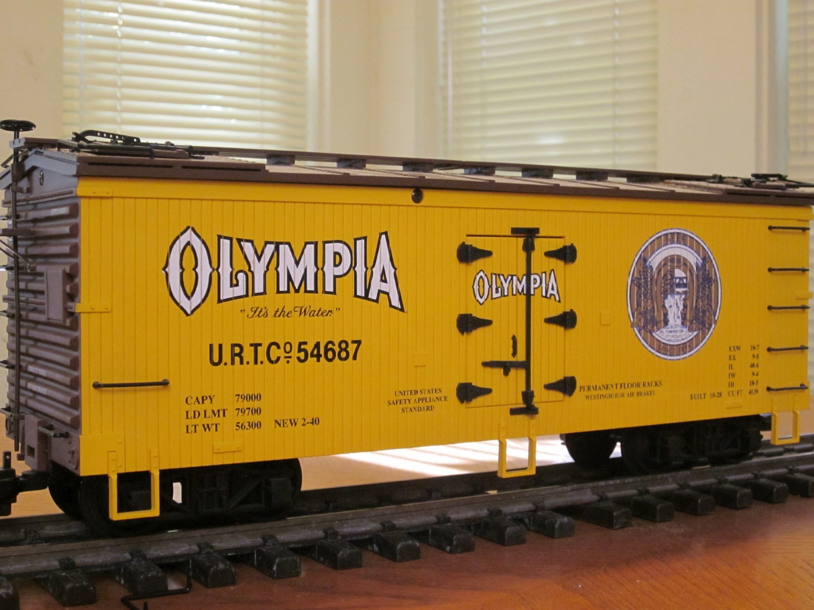 R1630 Olympia Beer URTC 54687