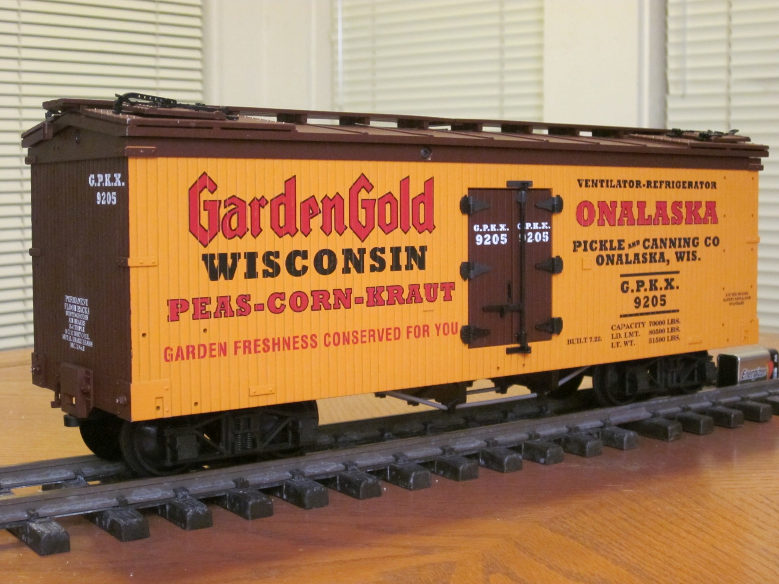 R16108 Wisconsin Gardengold GPKX 9205