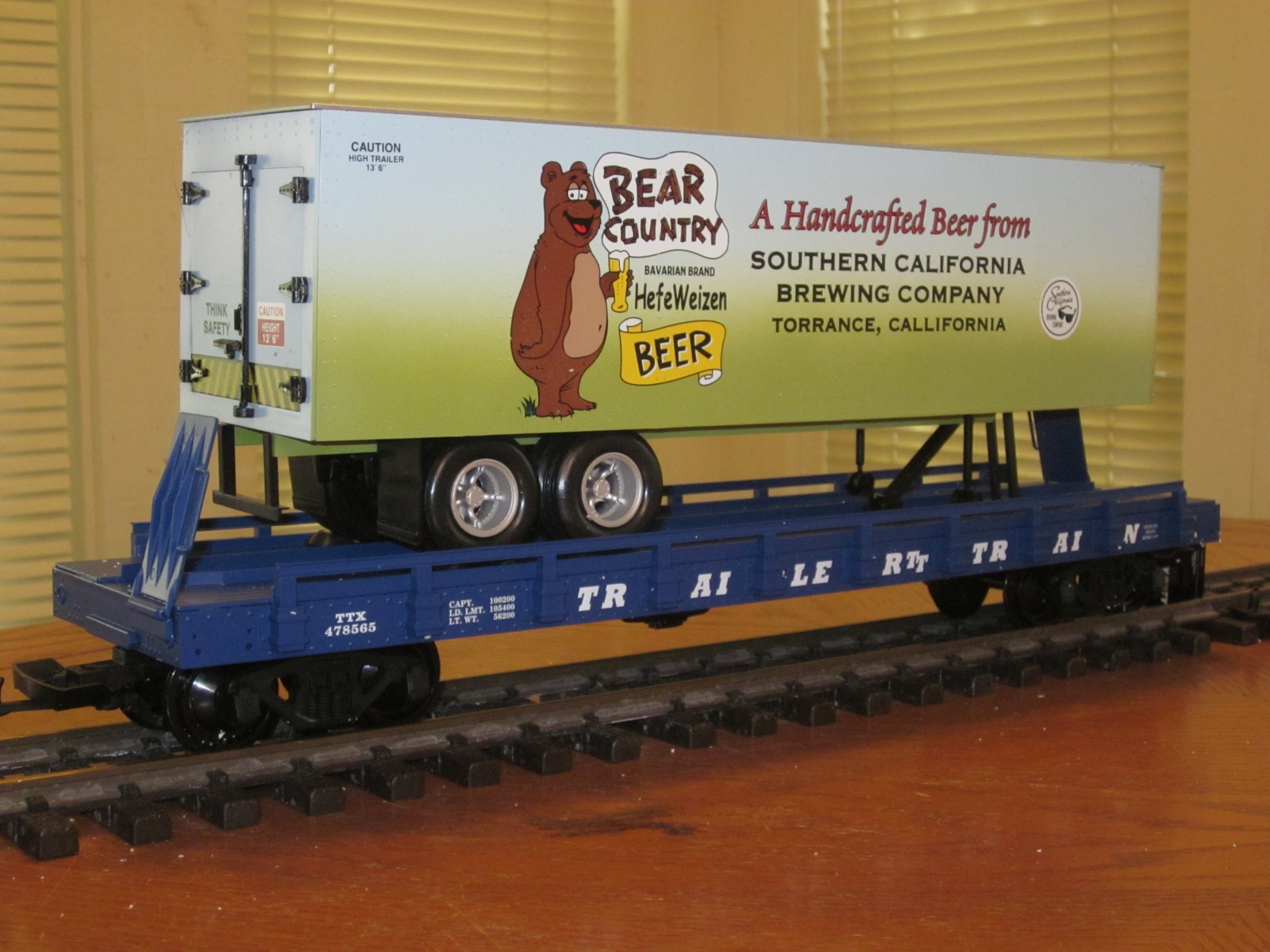 R17034 Bear Country Beer TTX 478565