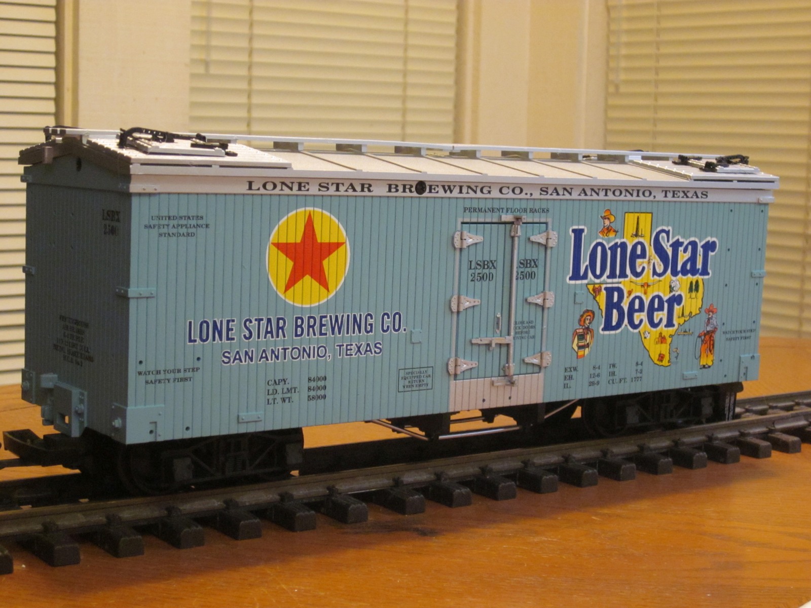 R16436 Lone Star Beer LSBX 2500