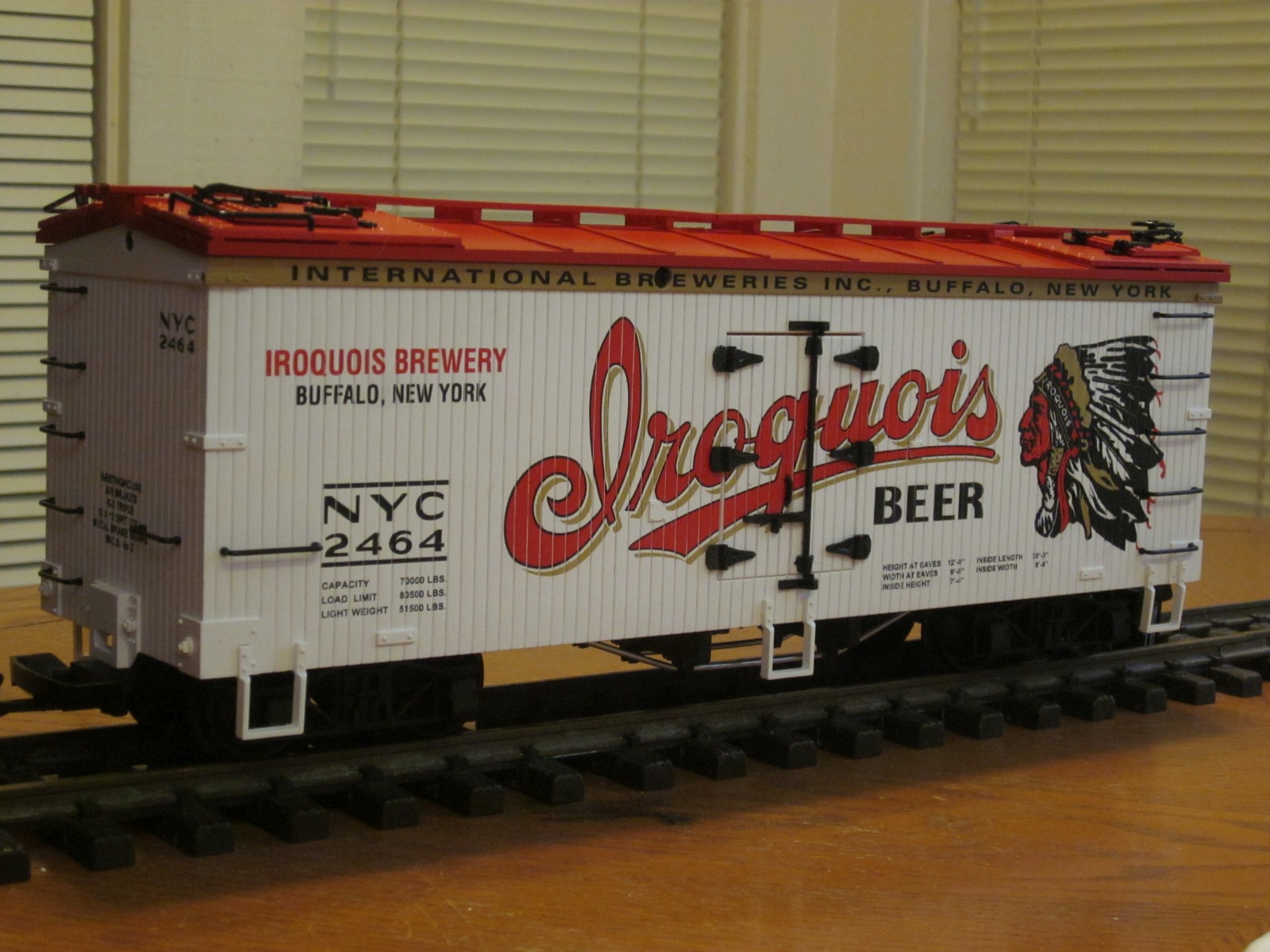 R16437 Iroquois Beer NYC 2464