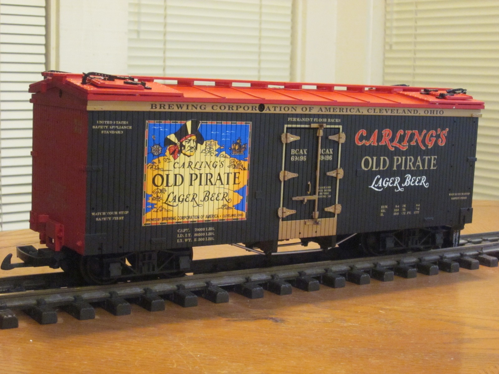 R16446 Carlings Old Pirate Lager Beer BCAX 69496