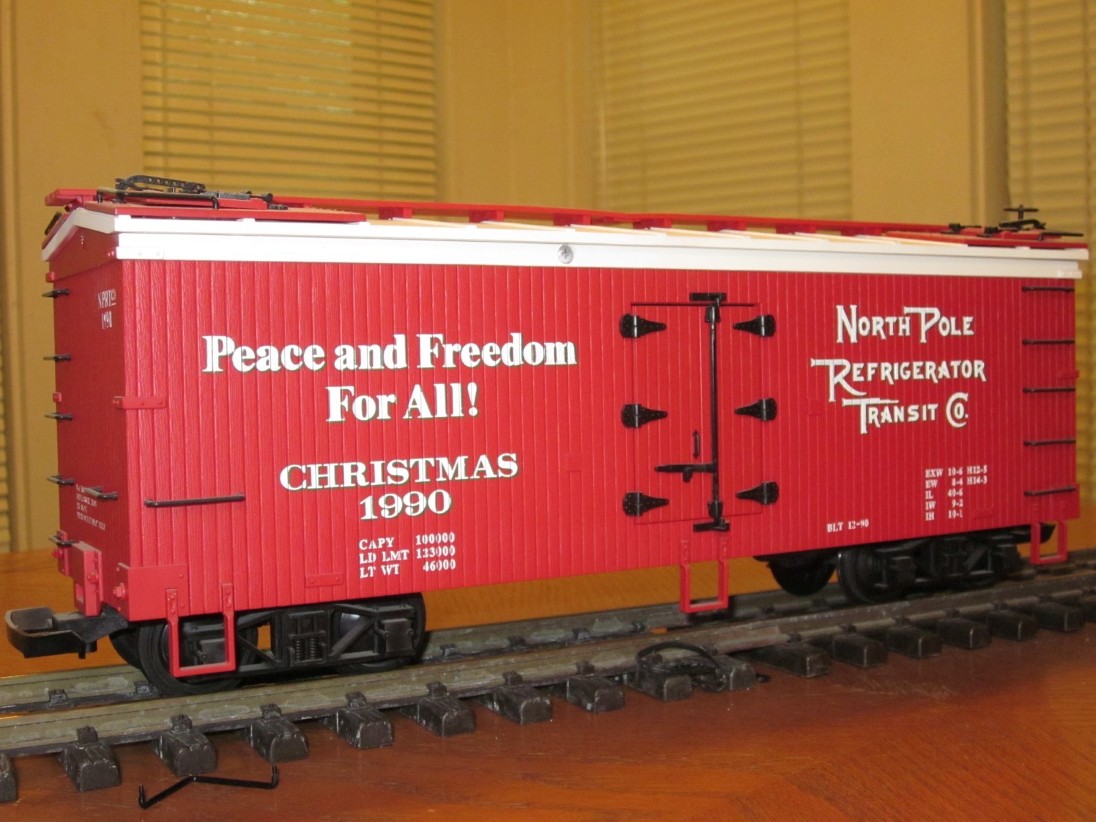 1990 Annual Christmas R1620 Reefer