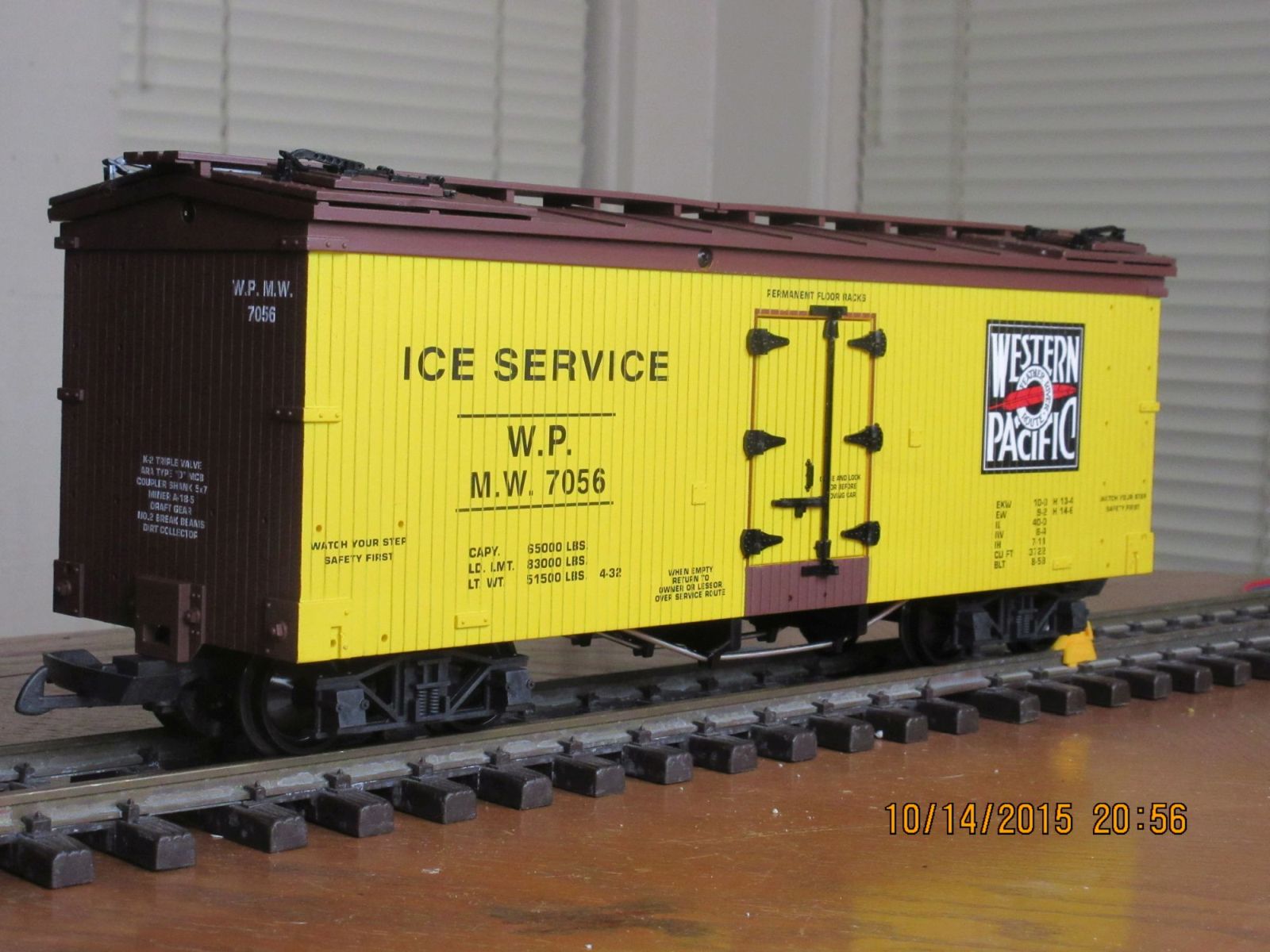 R16488 B Western Pacific WP MW 7056