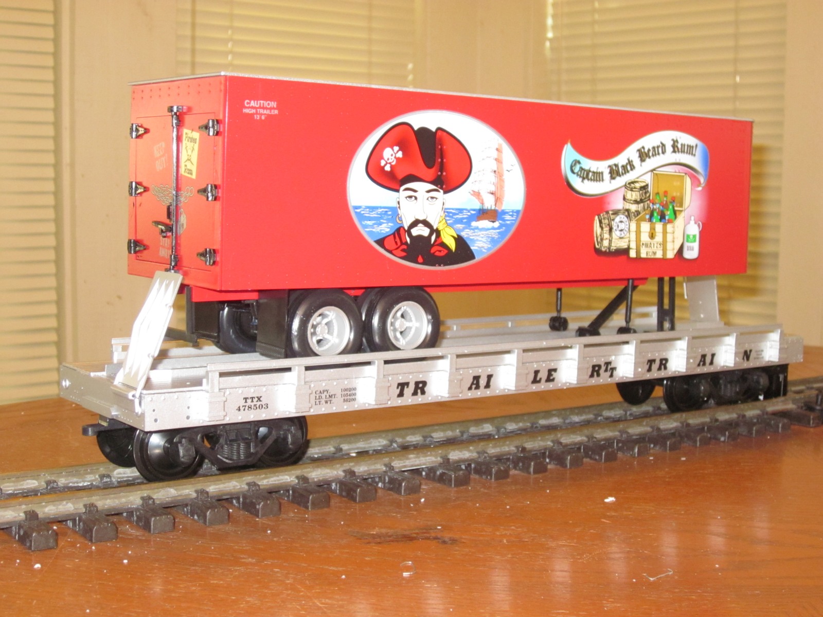 R17038 Pirate Rum TTX 478503