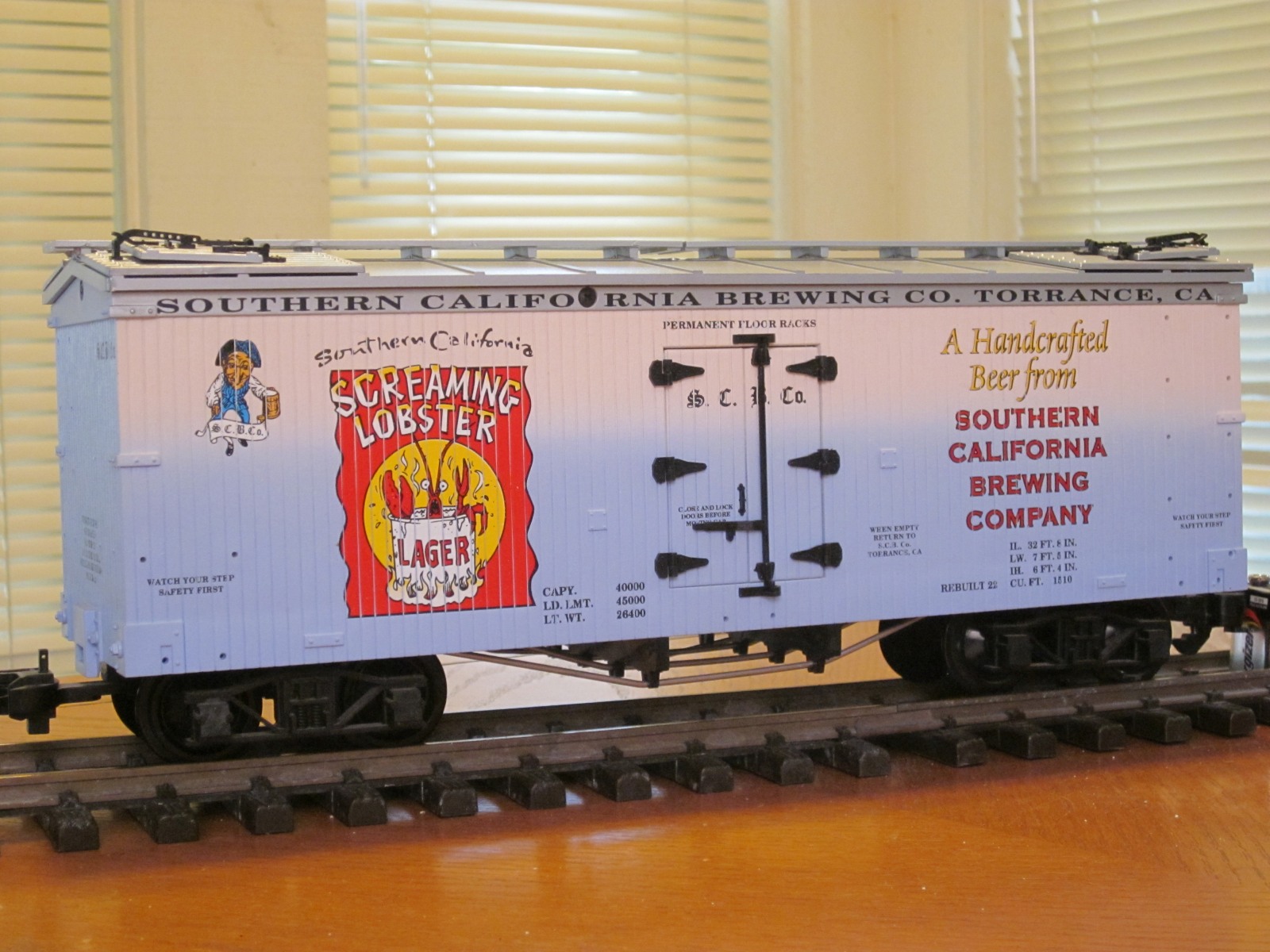 R16308 Southern California Brewing Screaming Lobster Alet SBCC0