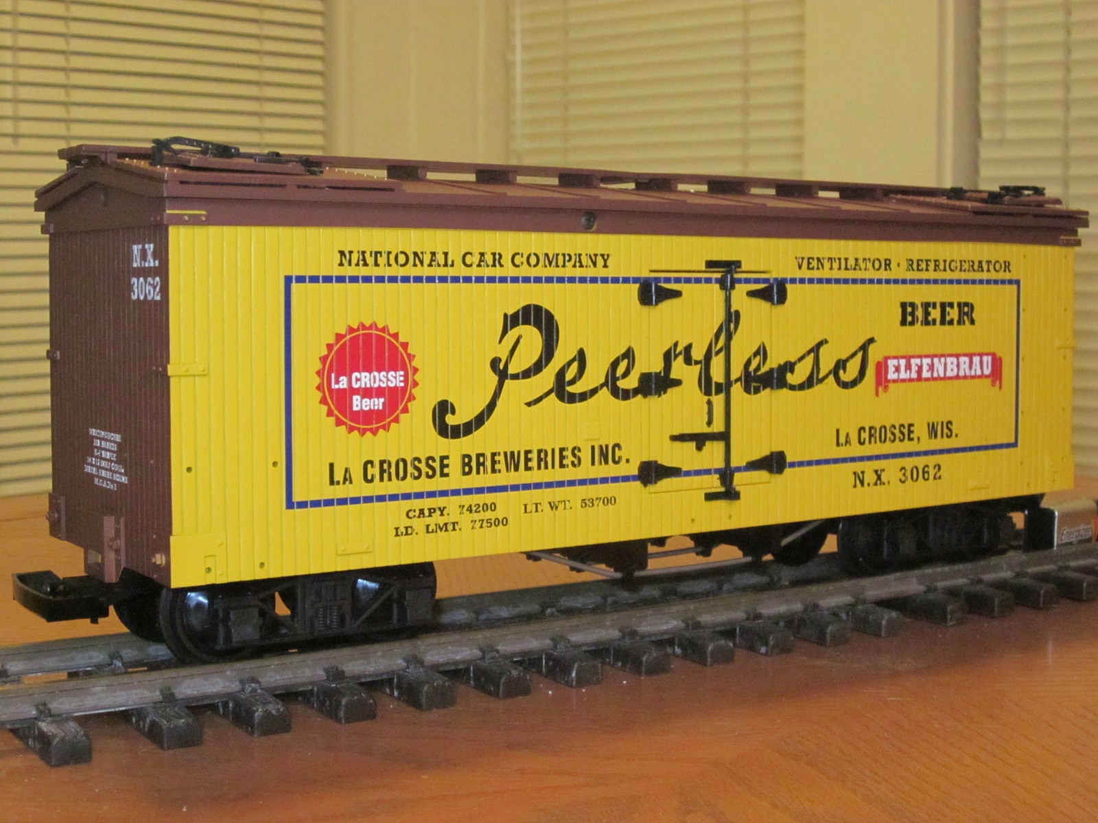 R16093 Peerless Beer NX 3062