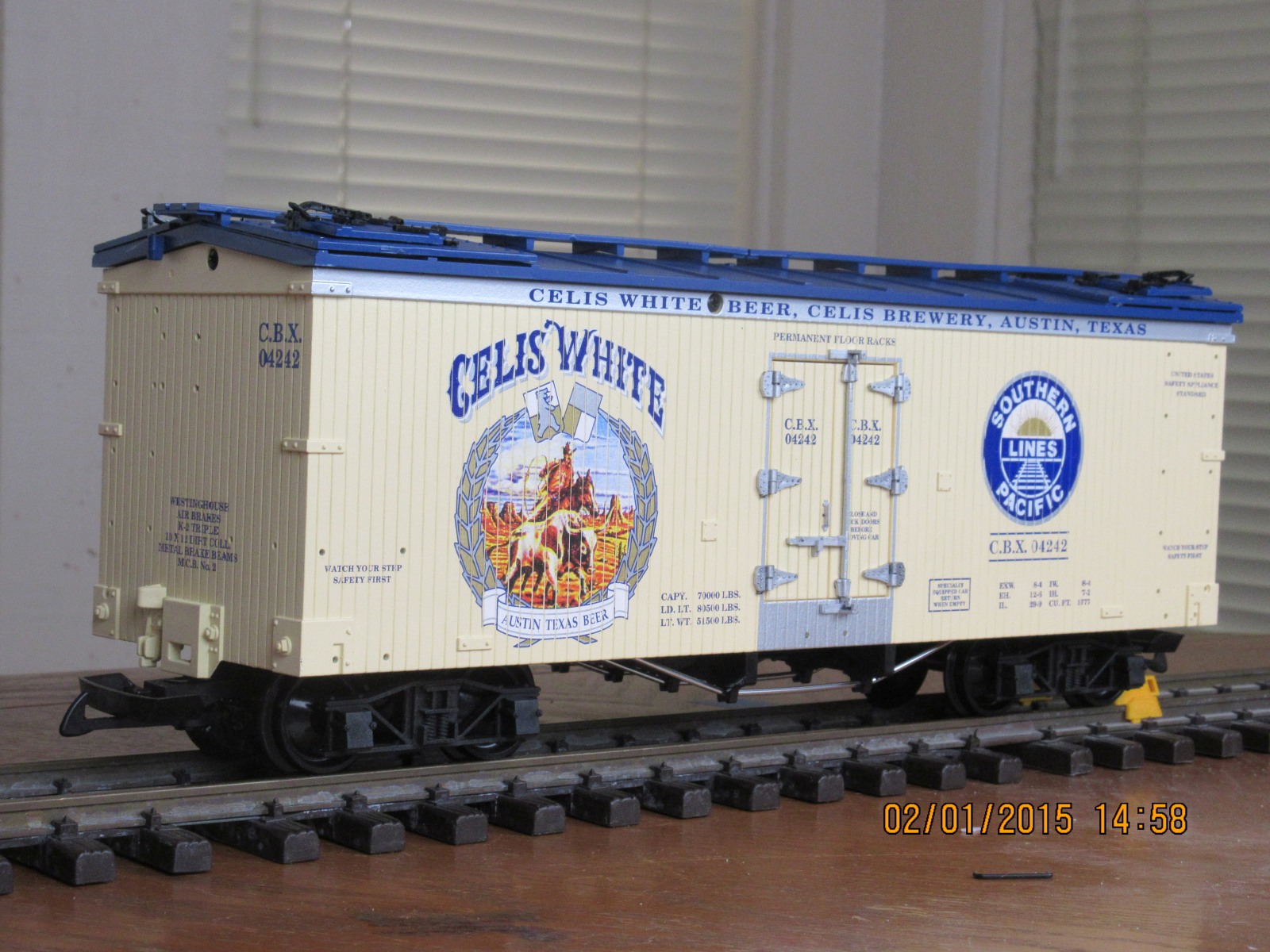 R16467 Celis White Beer #CBX 04242