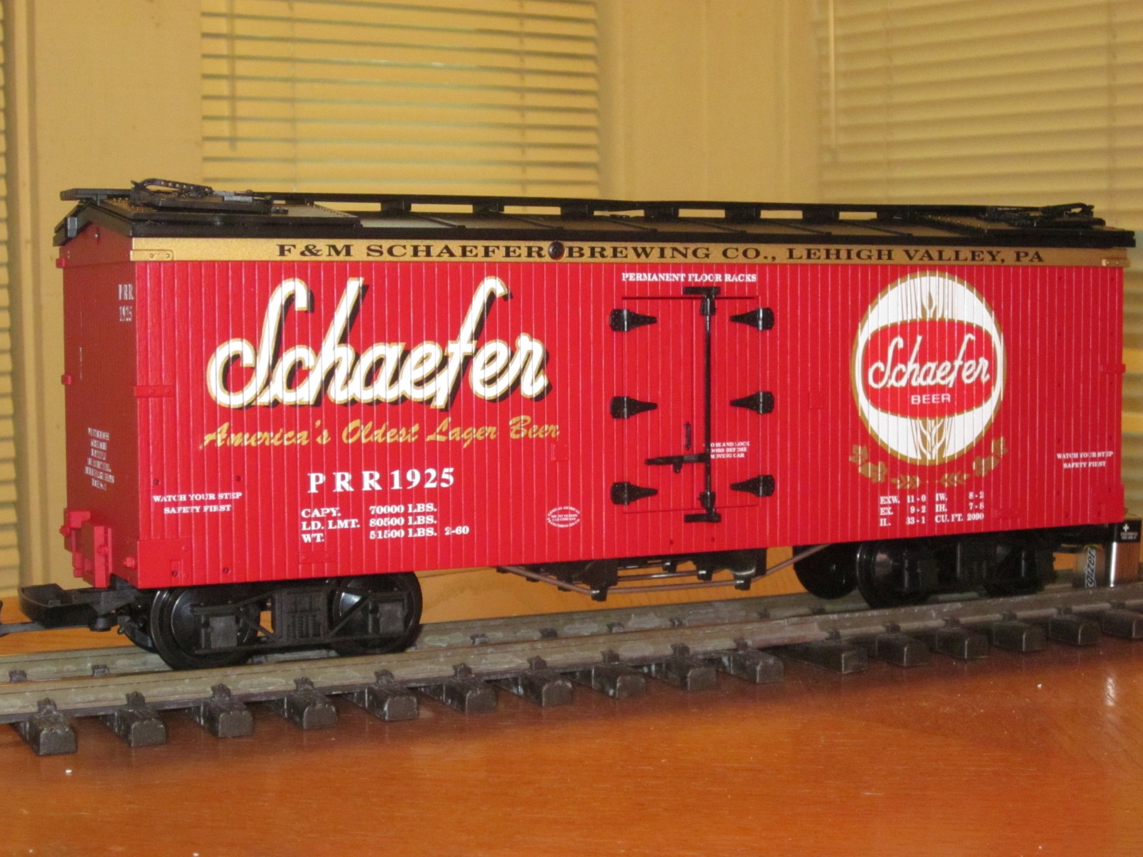 R16393 Schaefer Beer PRR 1925