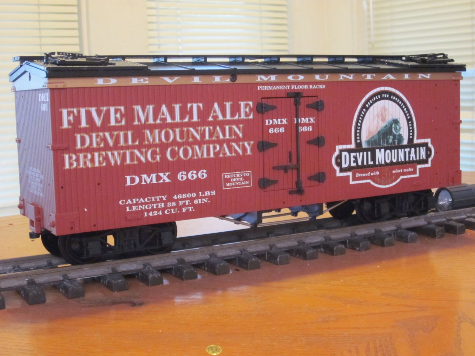 R16198 Devil Mountain Brewing DMX 666