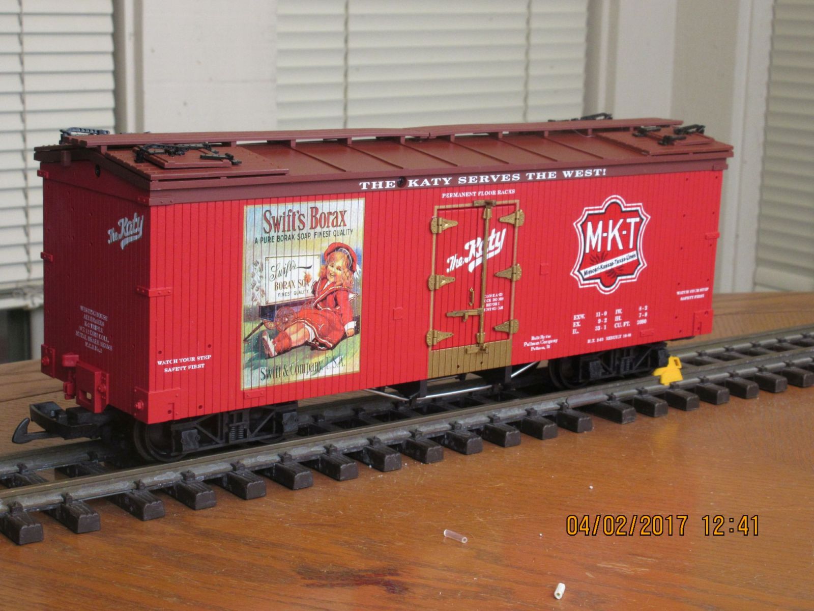 R16019 Reefer Swifts Borax The Katy (Red RedOxide)