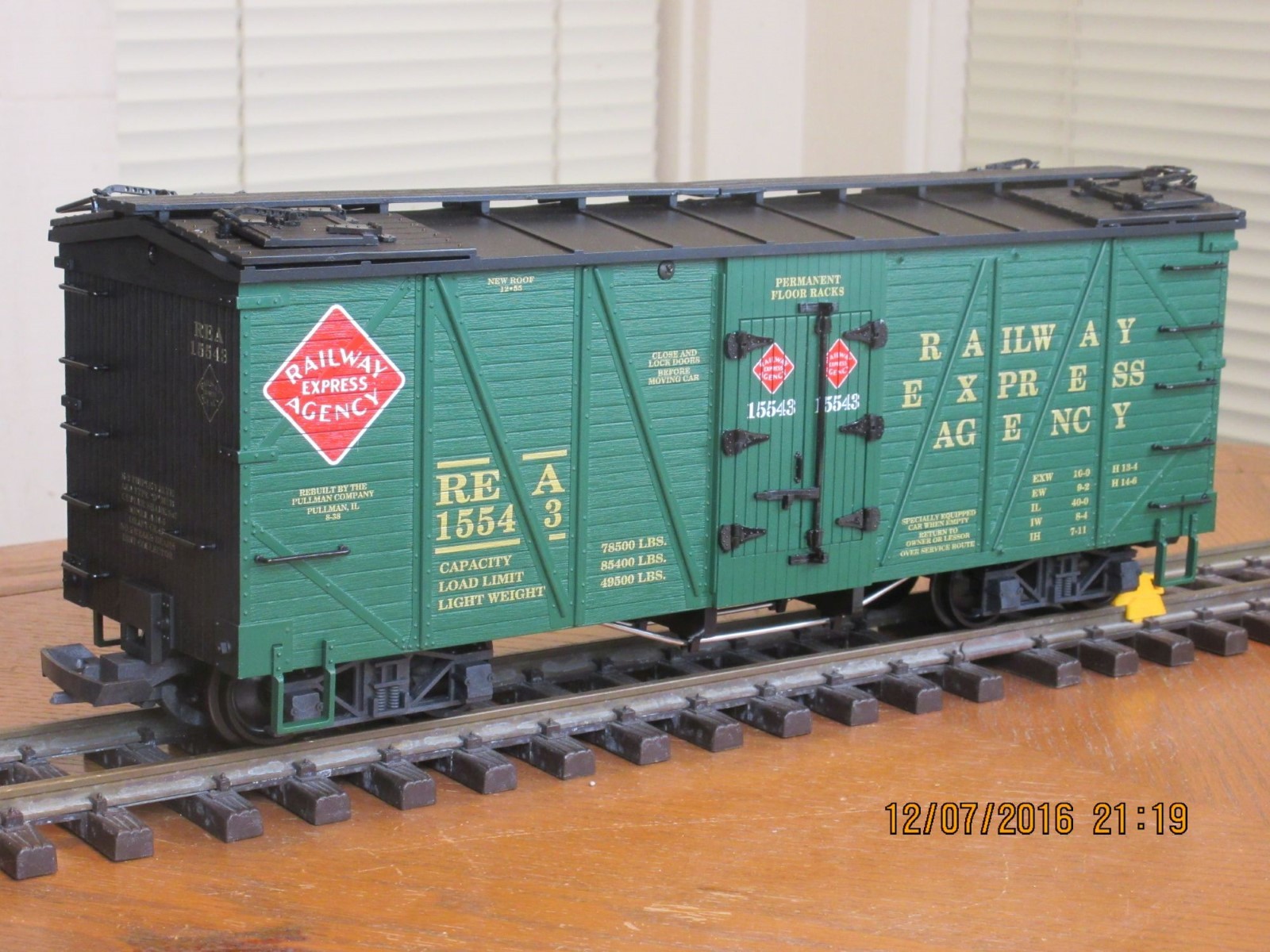 R15027 A Reefer OSB REA Express REA 15543 (Green Black)