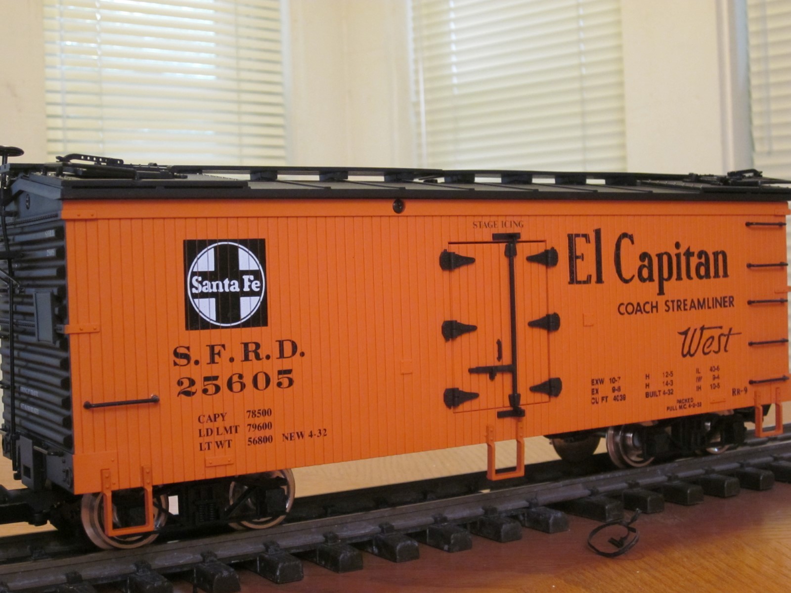 R1612 Santa Fe El Capitan SFRD 25605