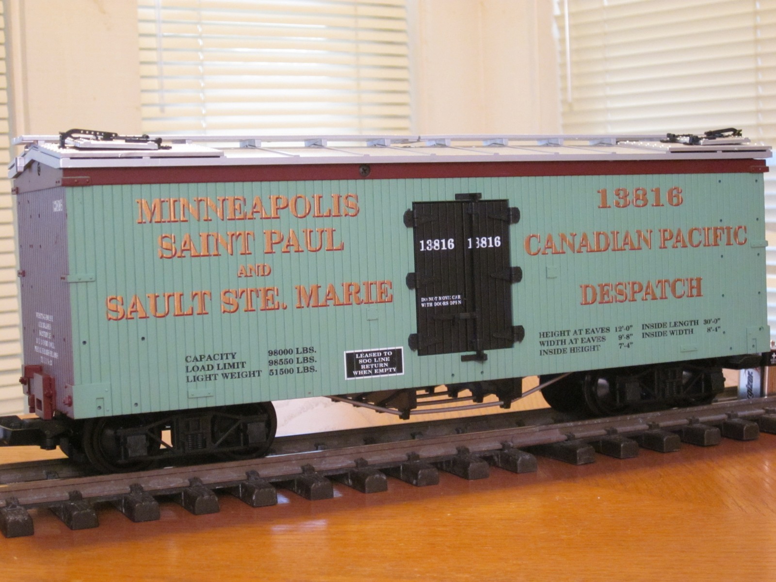 R16158 Canadian Pacific 13816