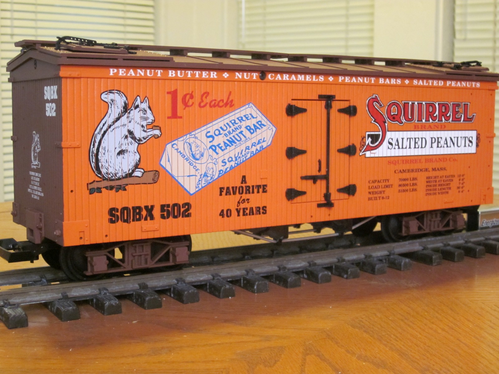 R16061 Squirrel Brand SQBX 502