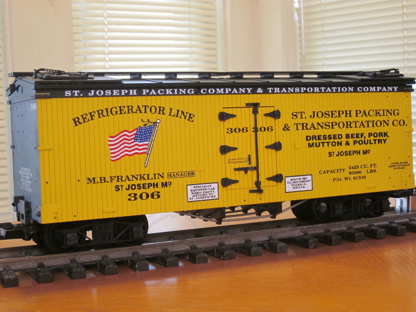 R16168 St Joseph Packing 306