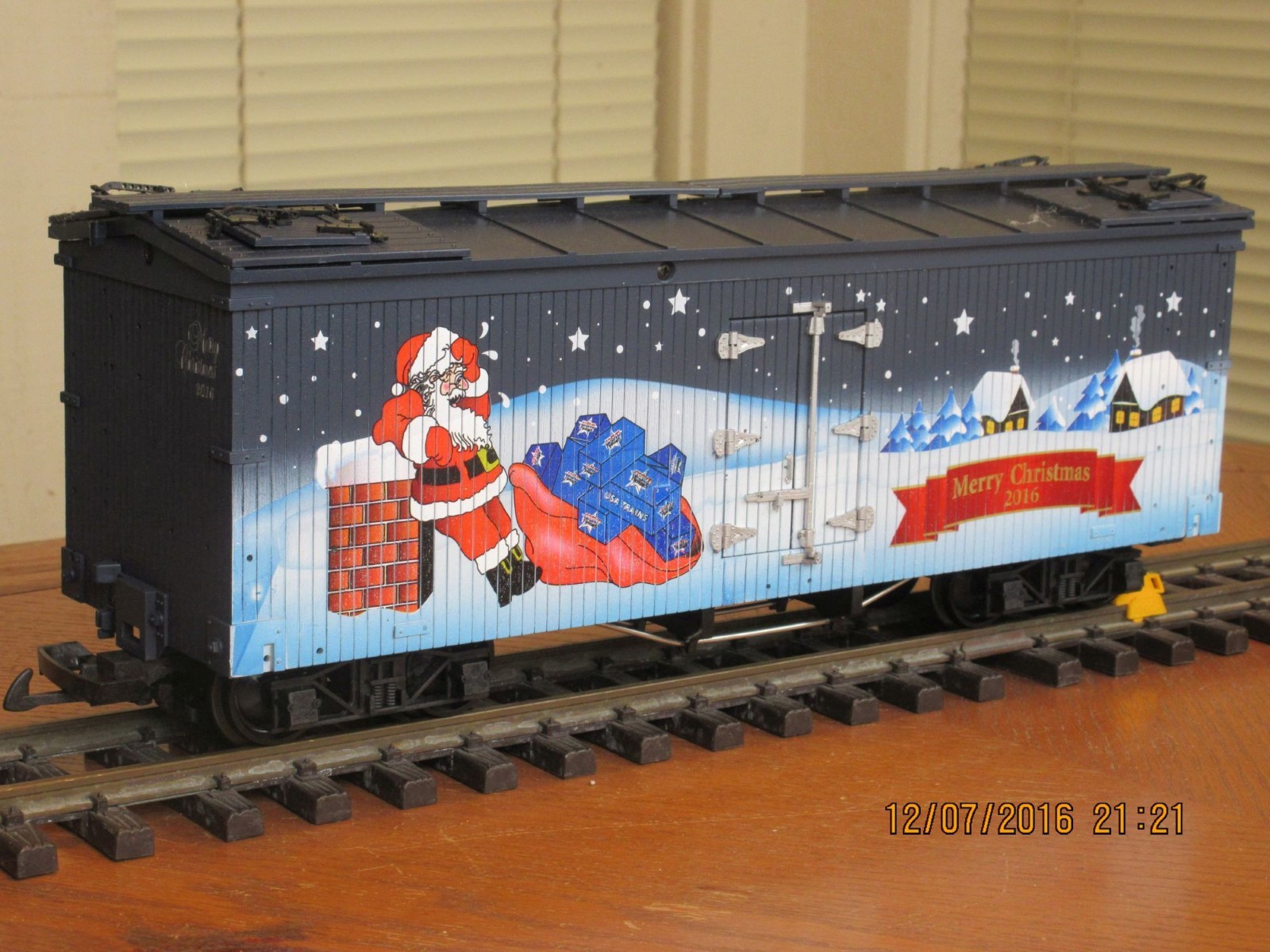 R13034 2016 Christmas Reefer (Merry Christmas 2016) 2016