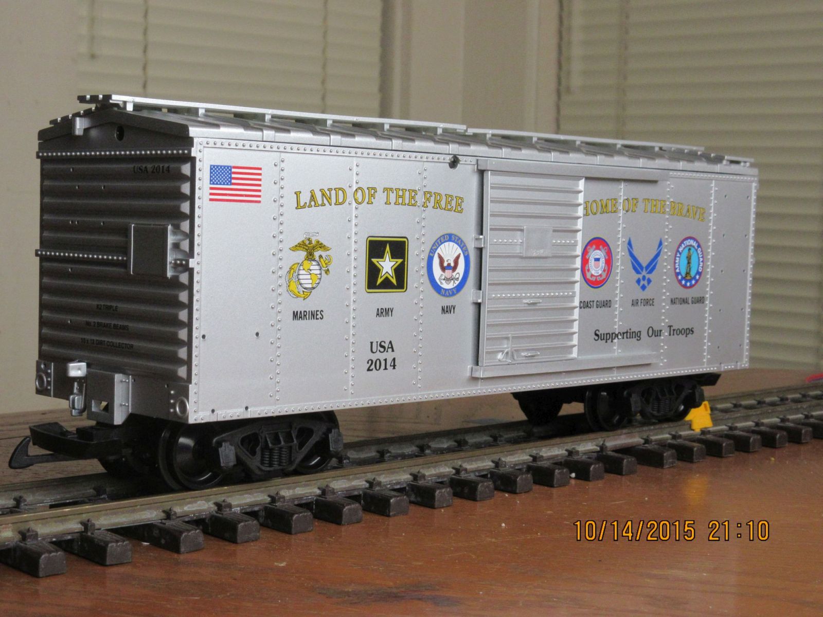 R19095 Boxcar Military 2014