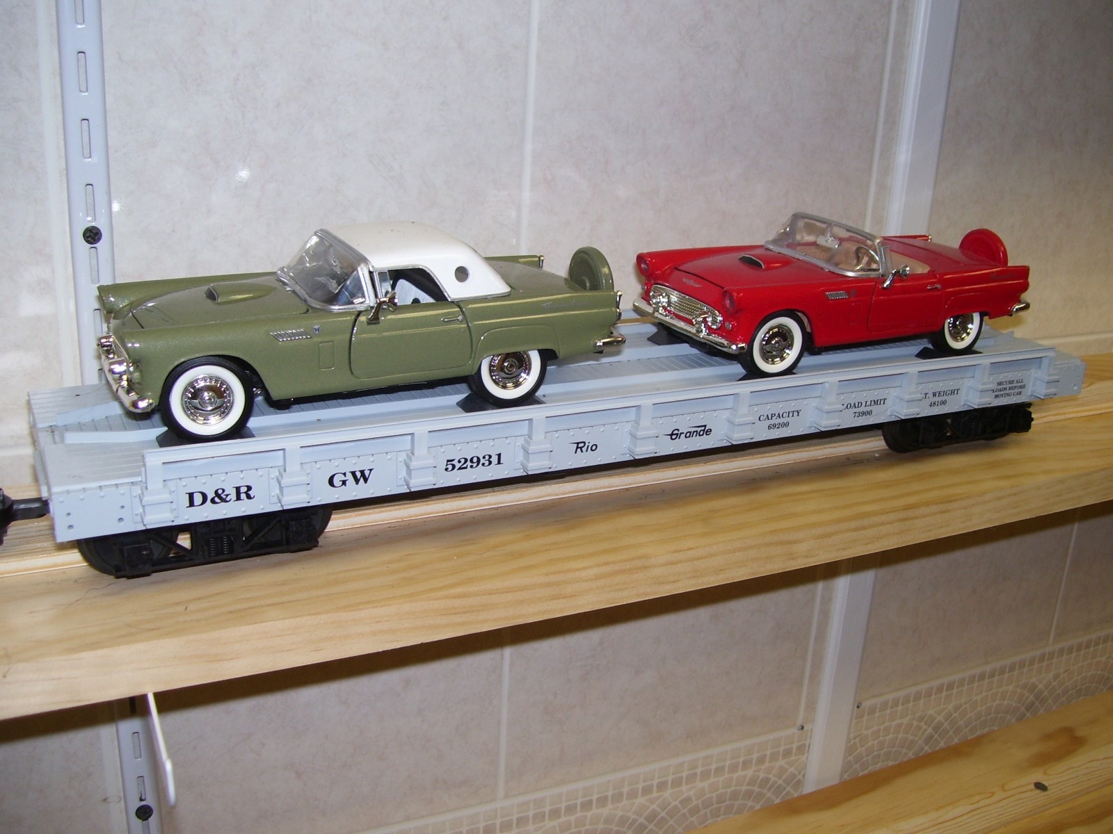 R1724B D&RGW Re Issue Thunderbirds