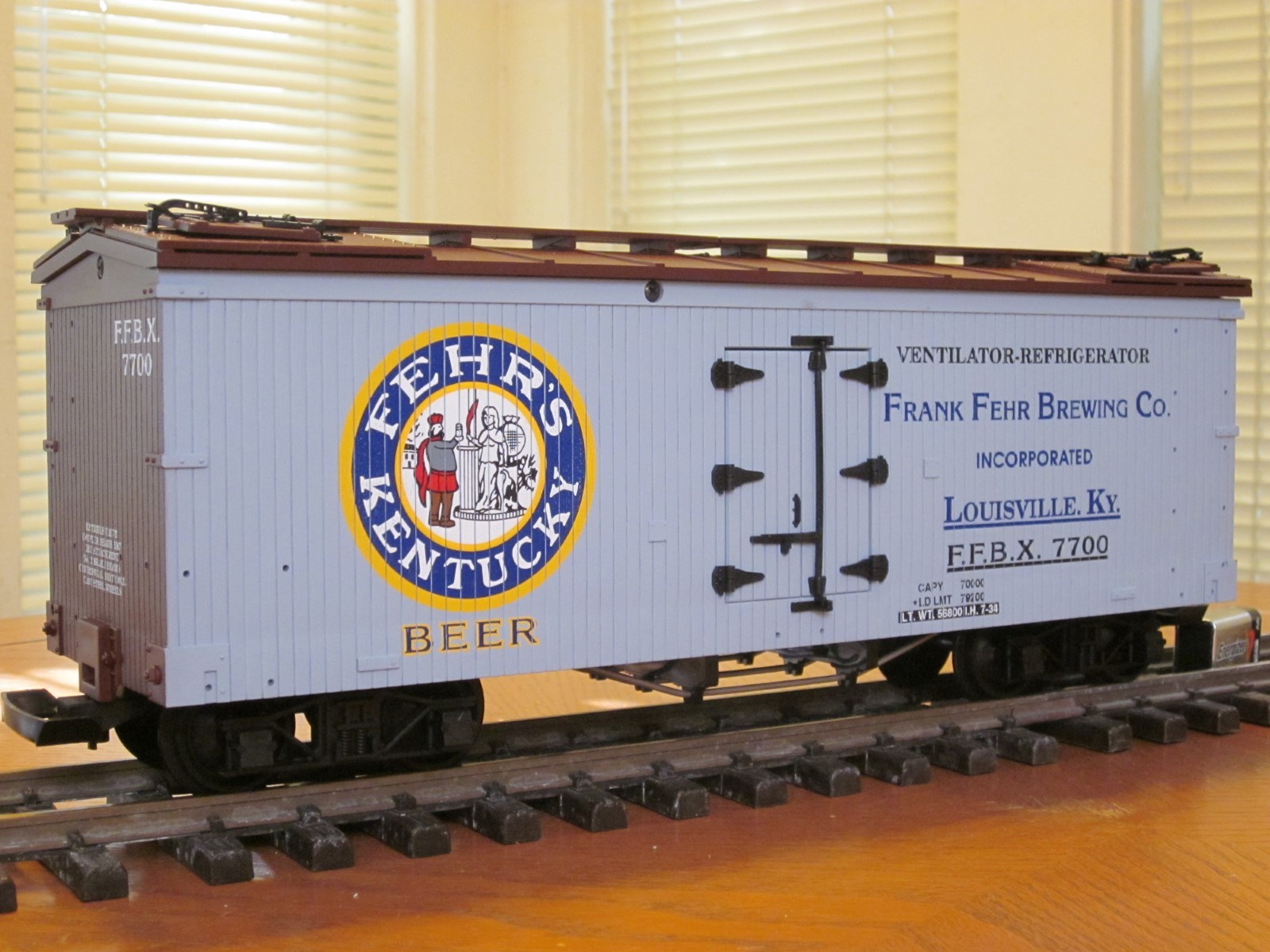 R1690 Fehrs Kentucky FFBX 7700