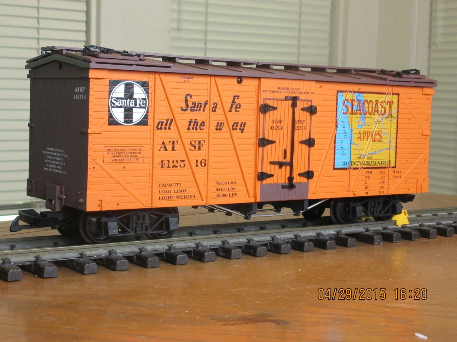 R15022 Santa Fe Seacoast Apples SF 412516