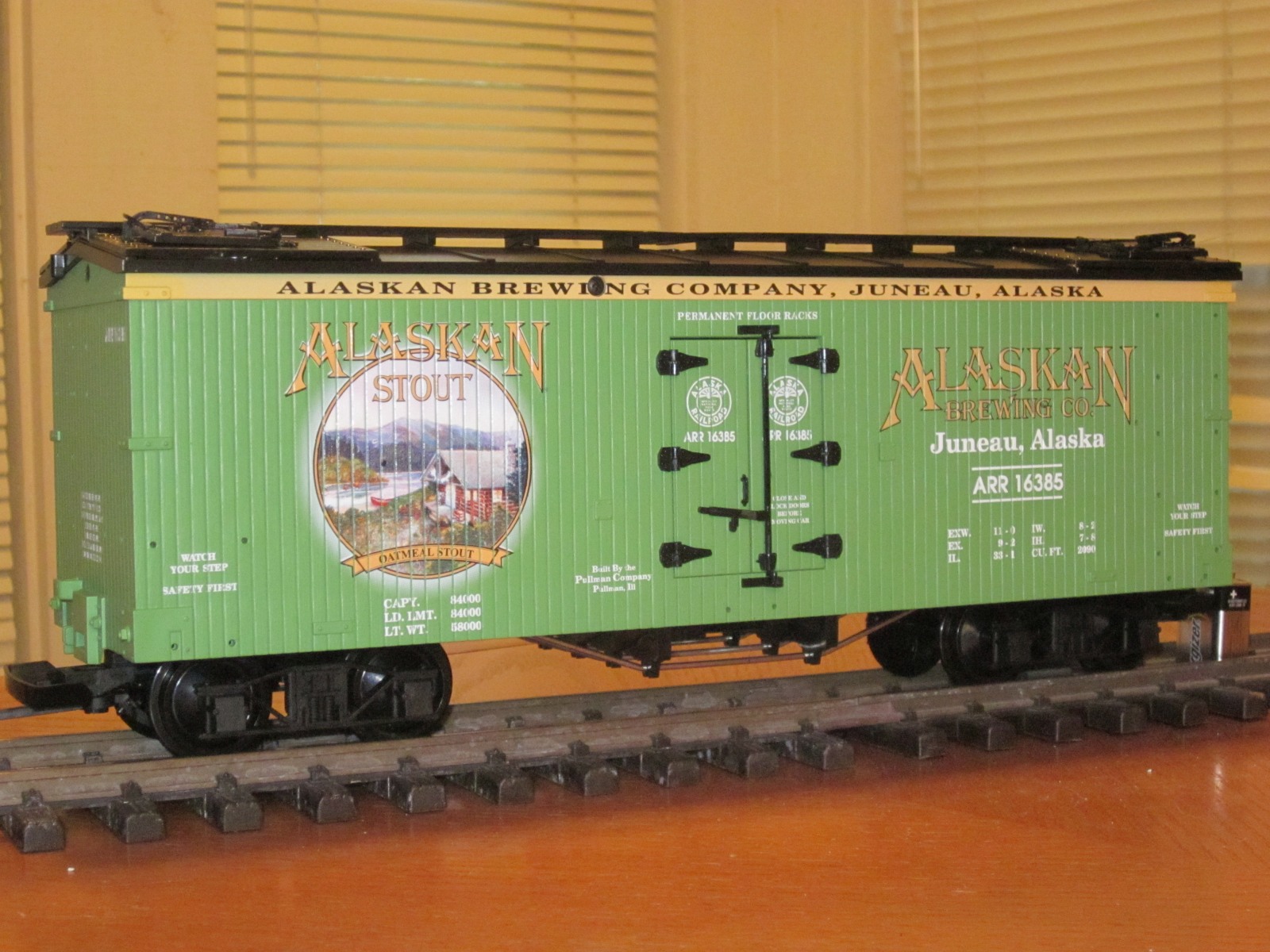 R16385 Alaskan Brewing Alaskan Stout ARR 16385