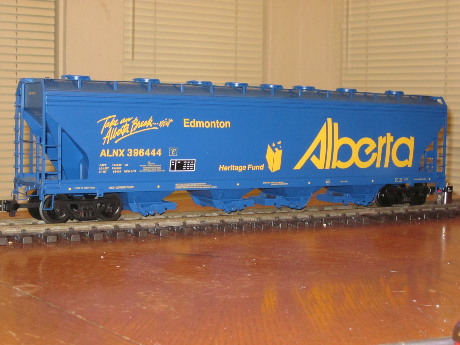 R14126B Edmonton ALNX 396444