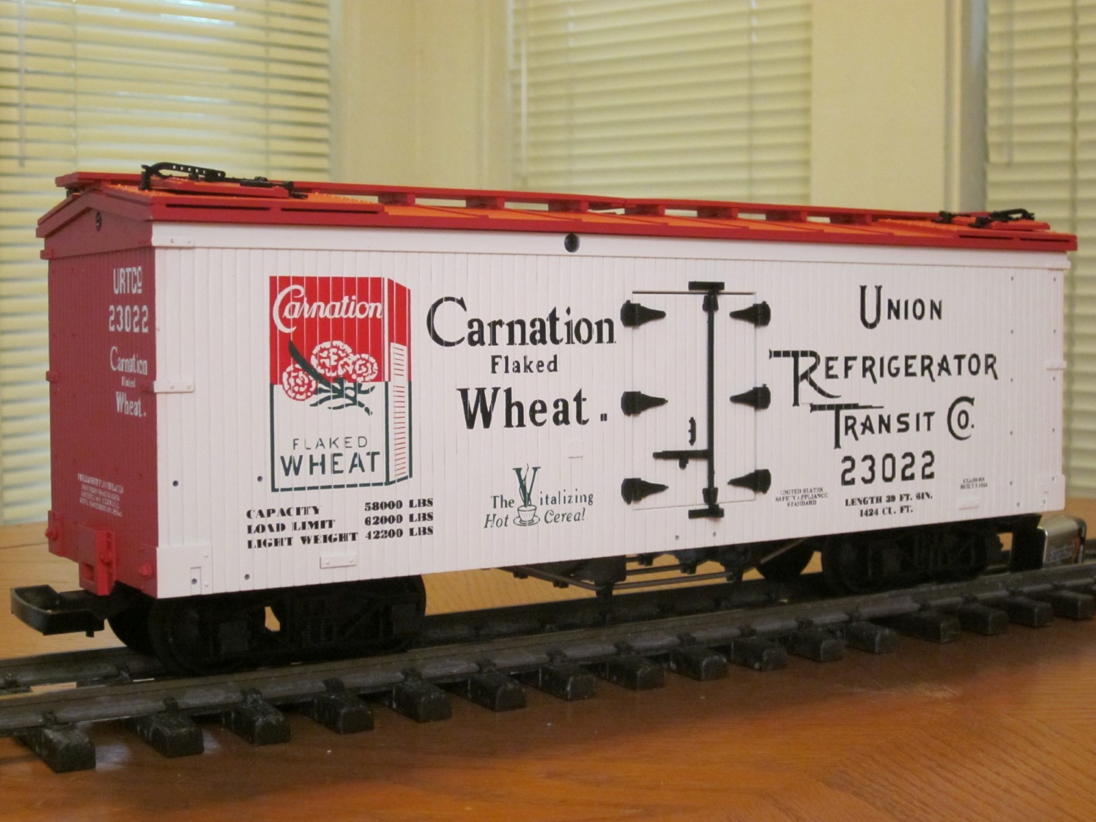 R1692 Carnation Flaked Wheat URTCo 23022