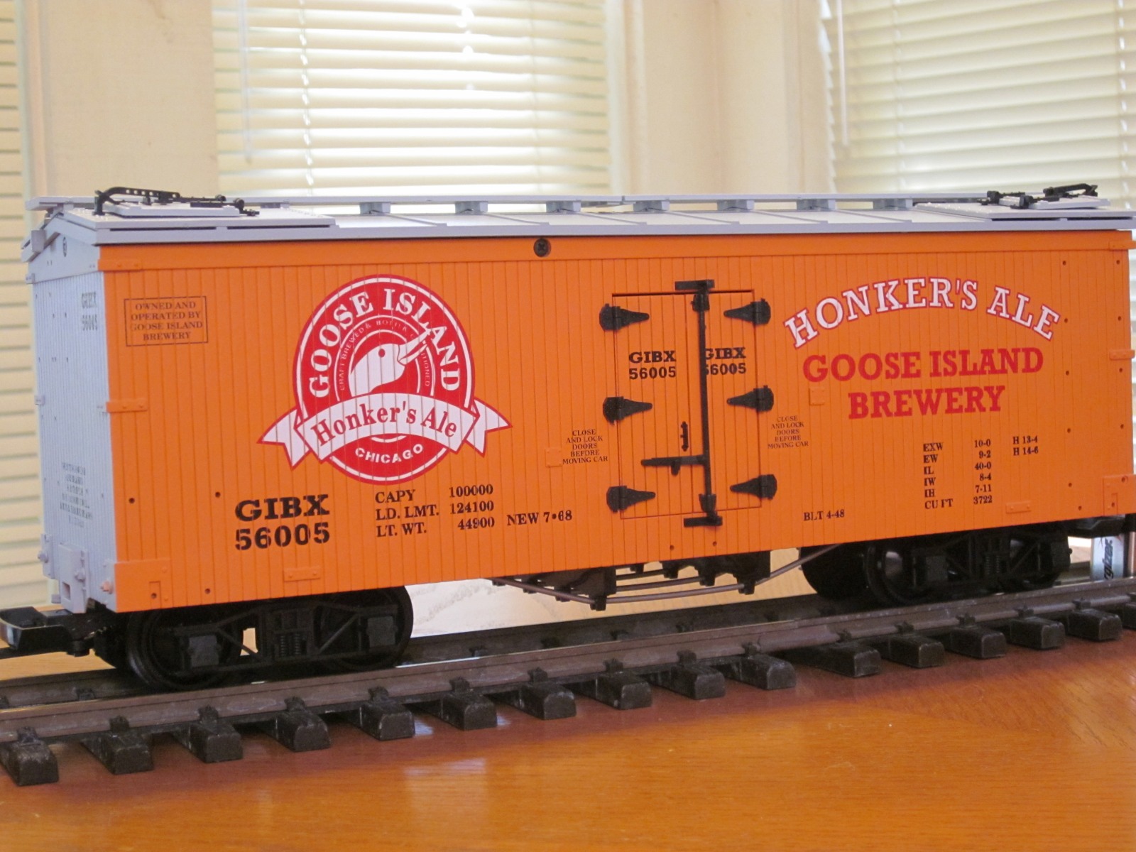 R16153 Goose Island Brewery Honkers Ale GIBX 56005