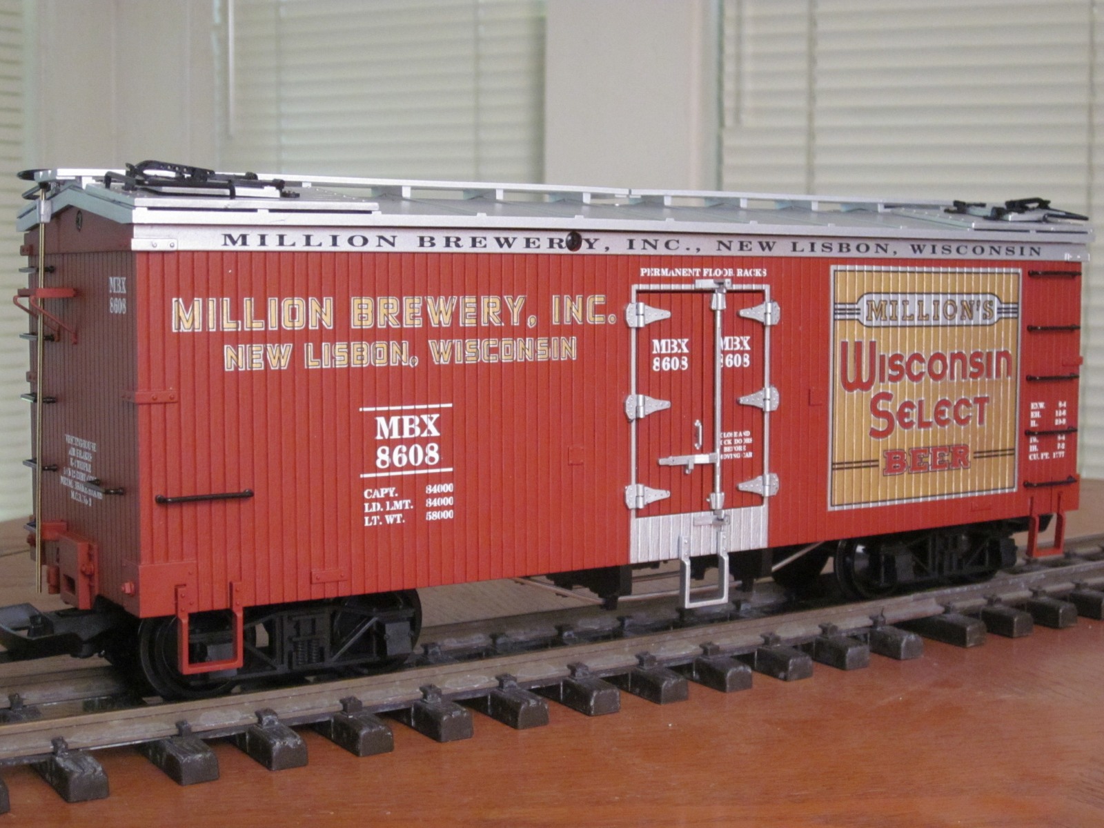 R16406 Million Brewing Wisconsin Select