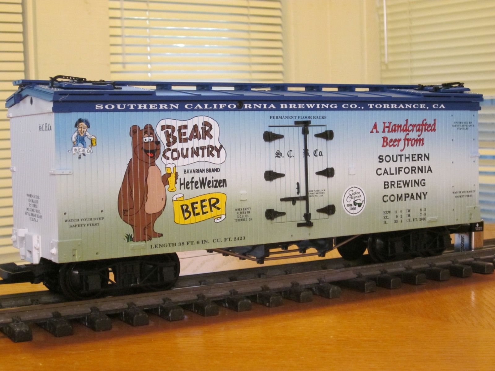 R16419 Southern California Brewing Bear Country Beer SCBCo