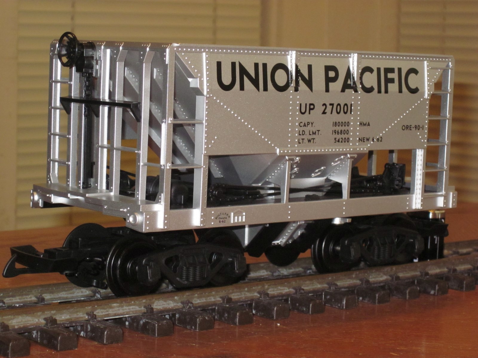 R14204 Union Pacific UP 27001