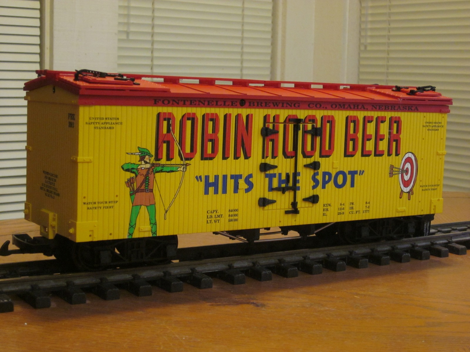 R16442 Robin Hood Beer FBX 393