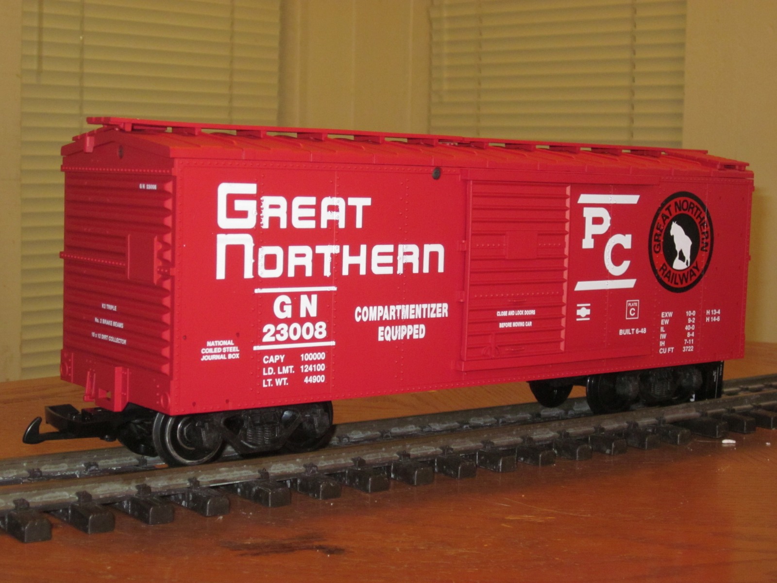 R19033 Great Northern GN 23008
