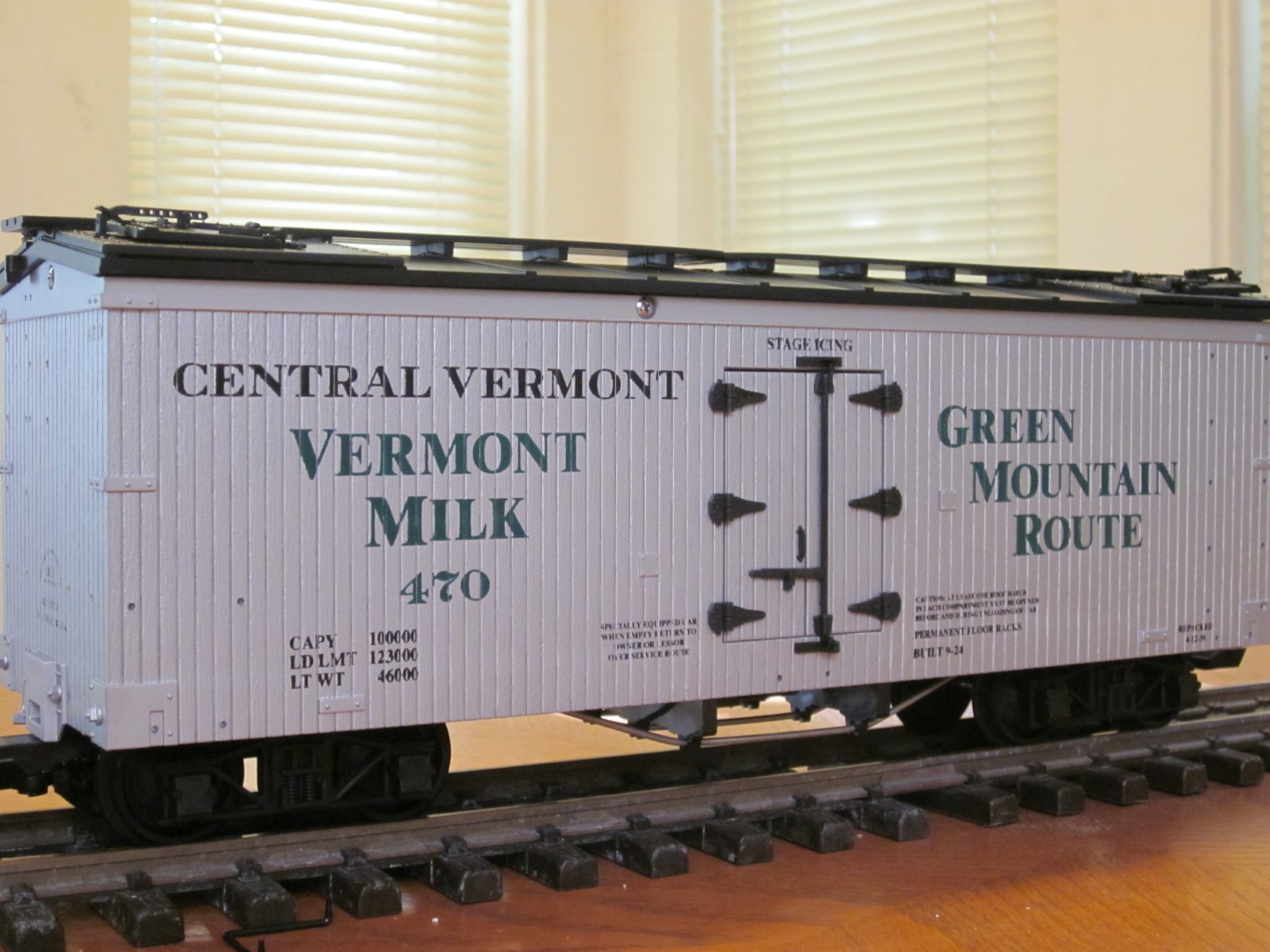 R1633 Central Vermont 470