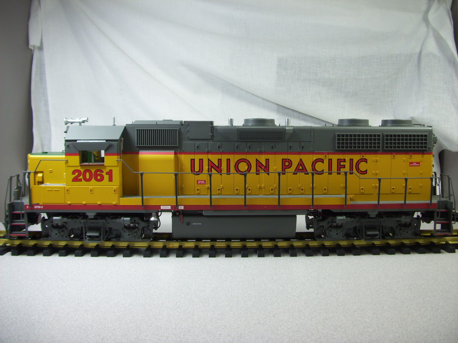 R22206 Union Pacific #2061