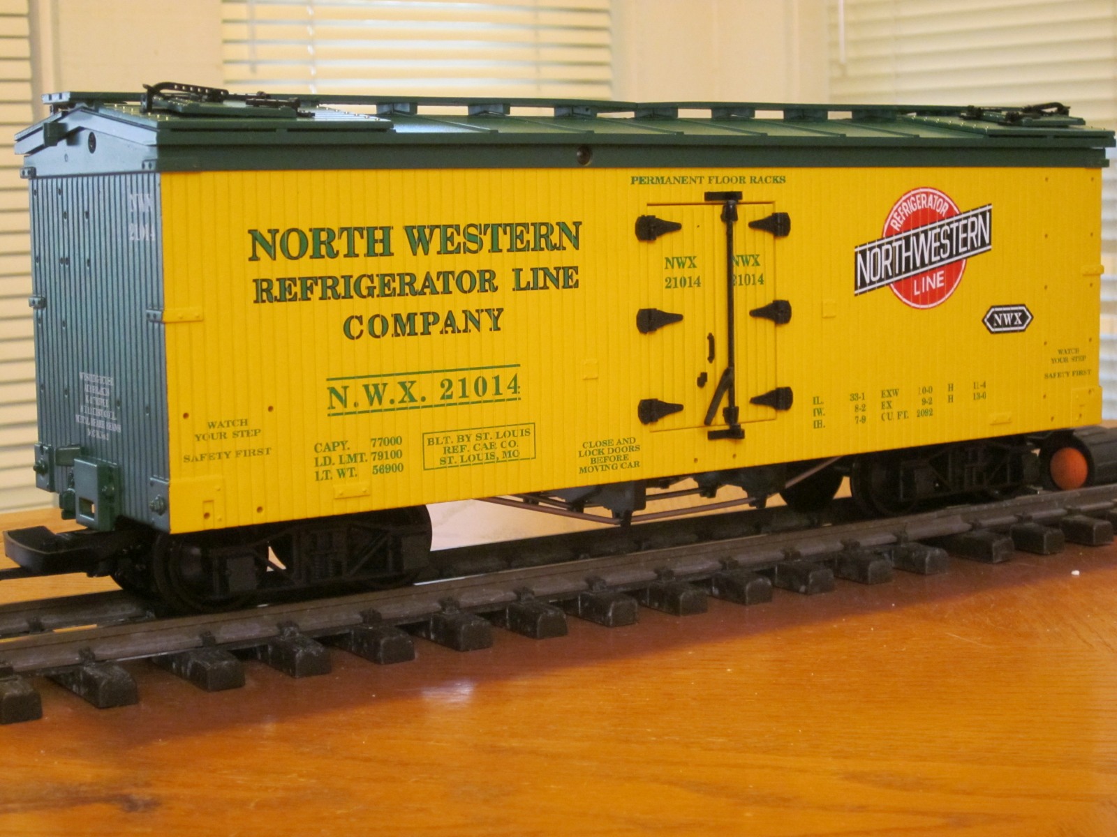 R16289 North Western Refrigerator NWX 21014
