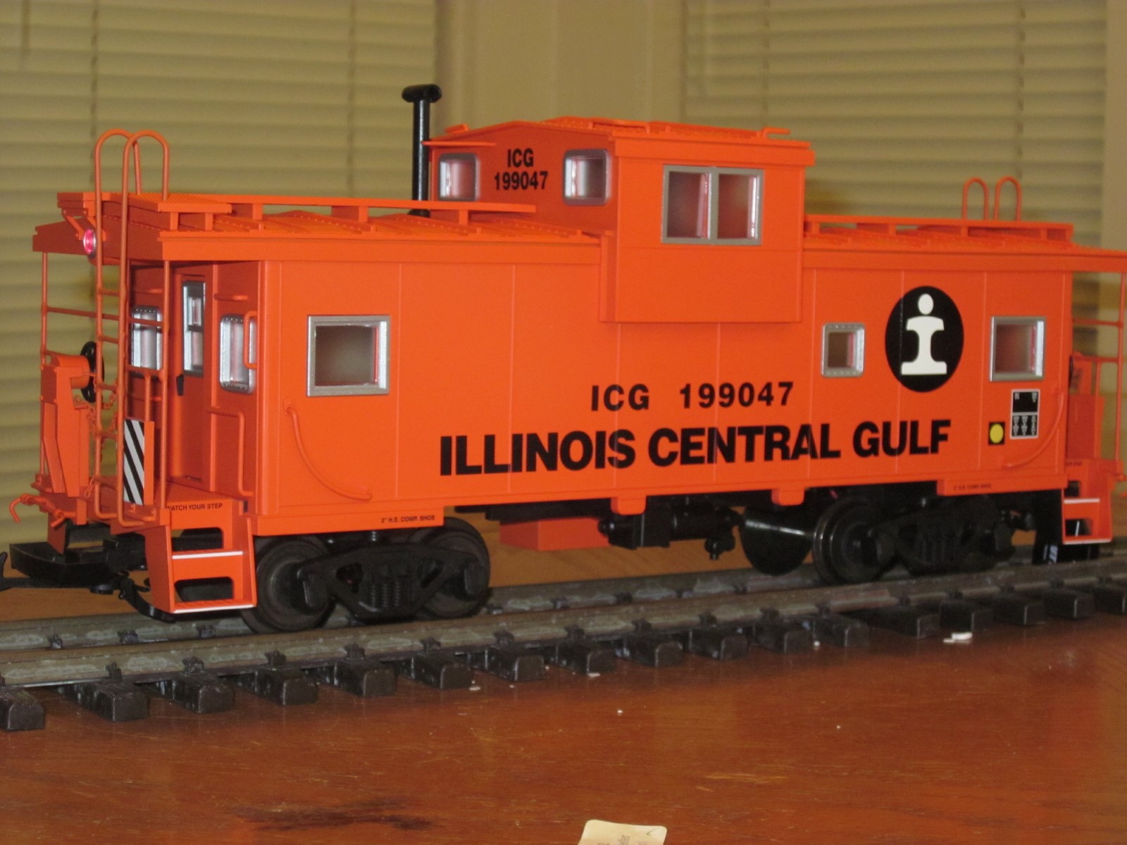 R12122 Illinois Central Gulf ICG 199047