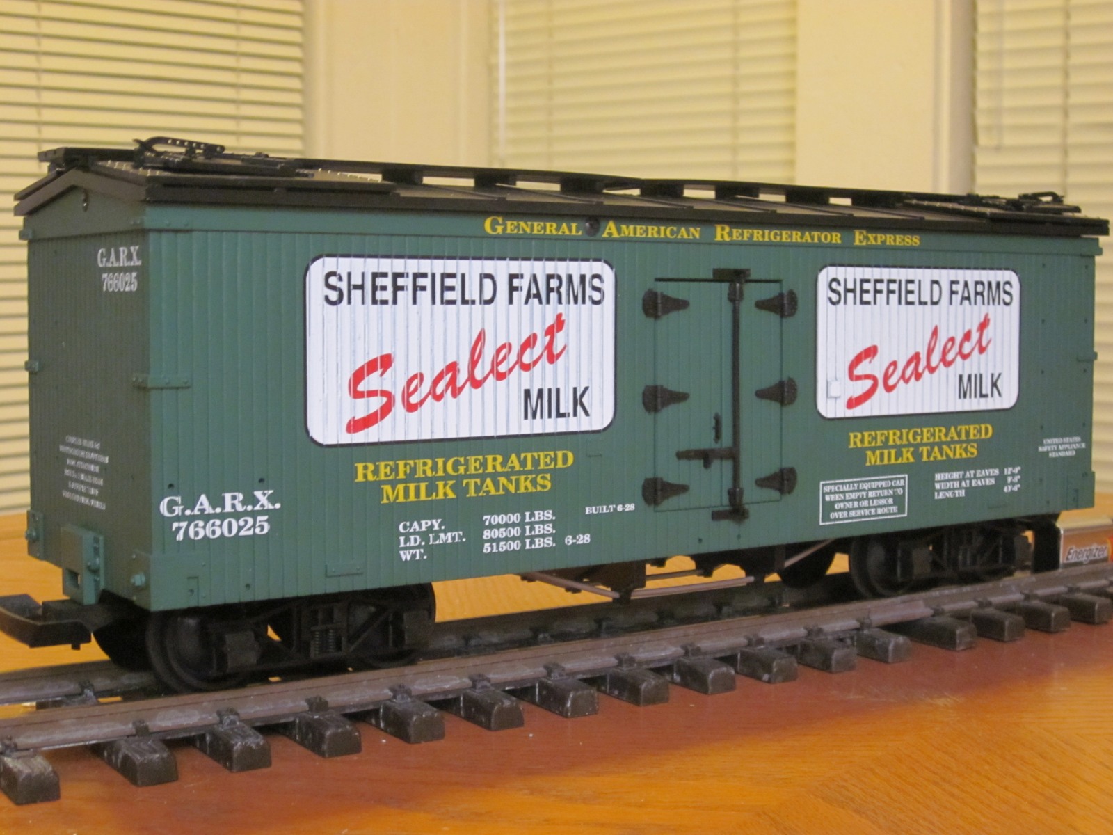 R16038 Sheffield Farms GARX 766025