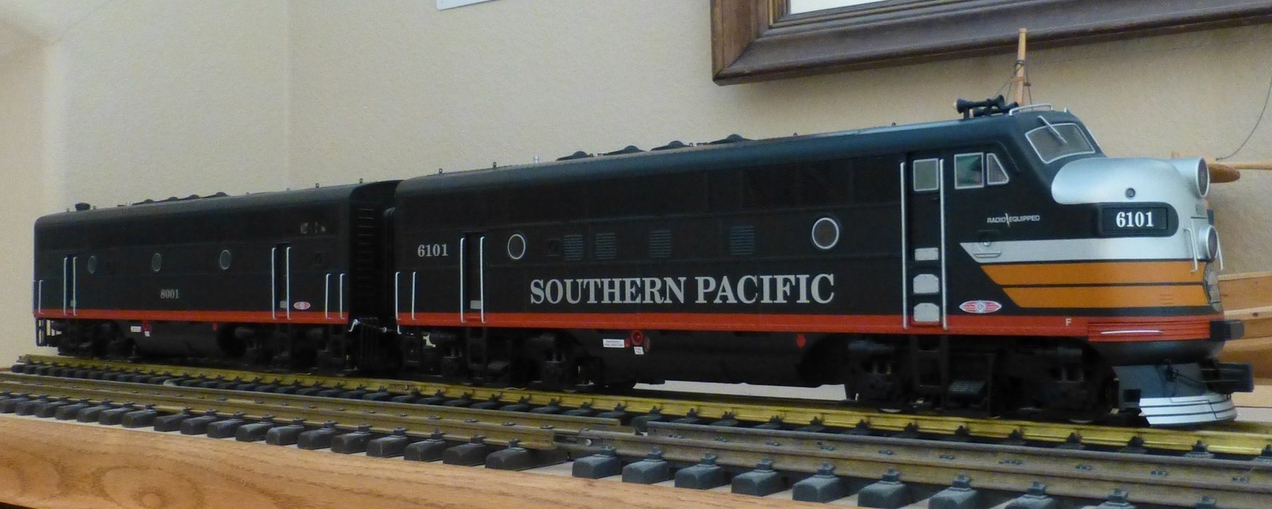 R22261 Southern Pacific AB Set