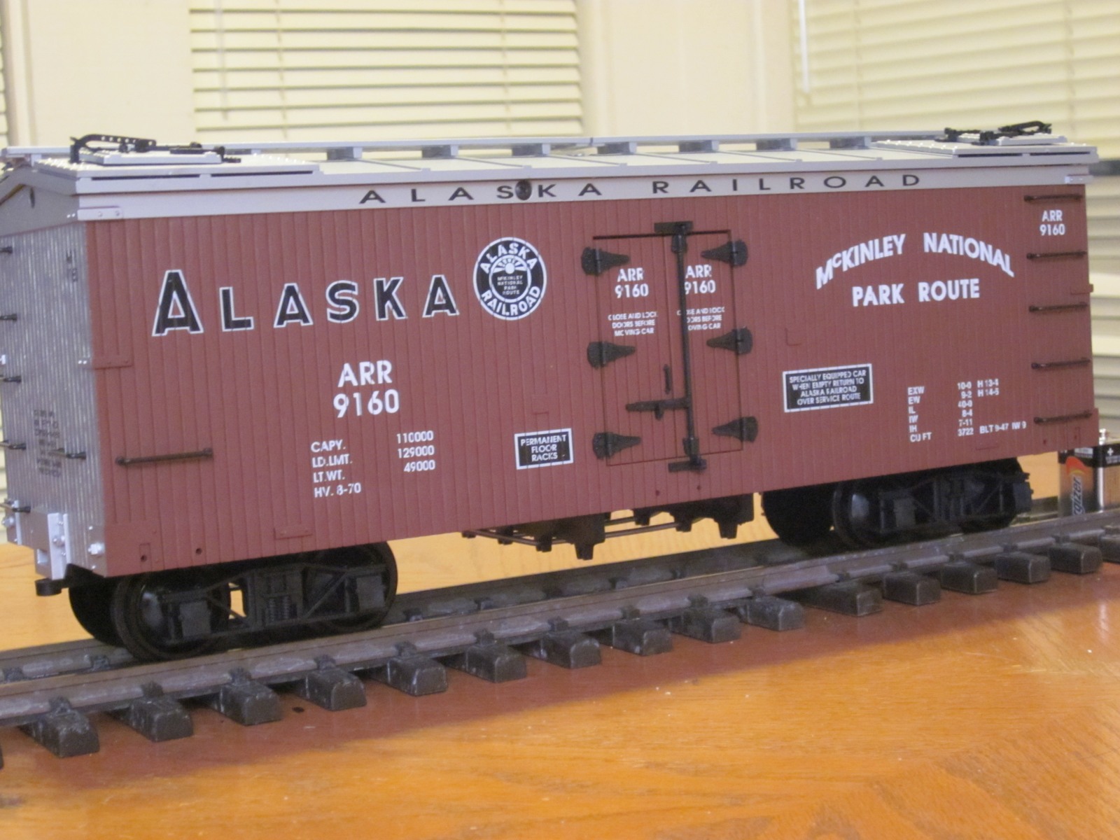 R16204B Alaska RR (Brown Silver) ARR 9160