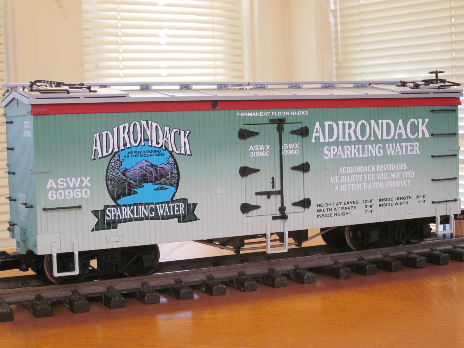 R16147 Adirondack Sparkling Water ASWX 60960
