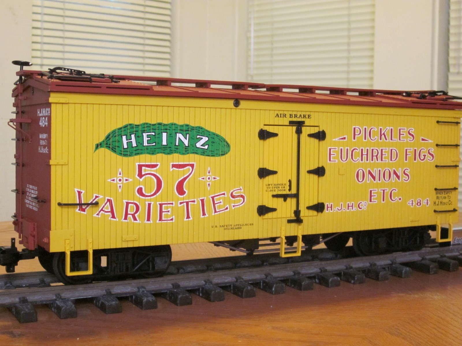 R1676 Heinz Pickles HJHC 484